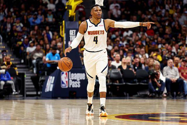 德雷蒙德·格林谈NBA球员的身体平衡秘诀